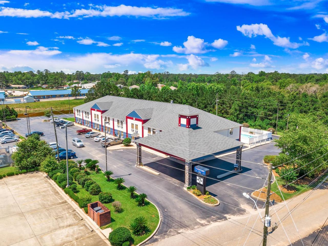 Hometown Inn Thomasville Bagian luar foto