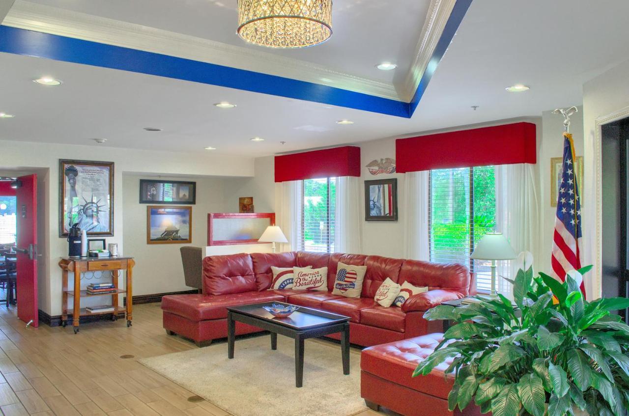 Hometown Inn Thomasville Bagian luar foto